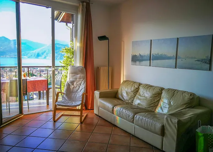 Residenz Ai Ronchi Appartamento Germignaga